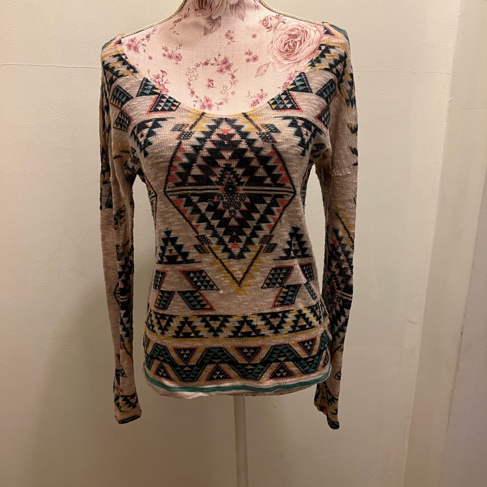 Top Blouse - Picture 3 of 5